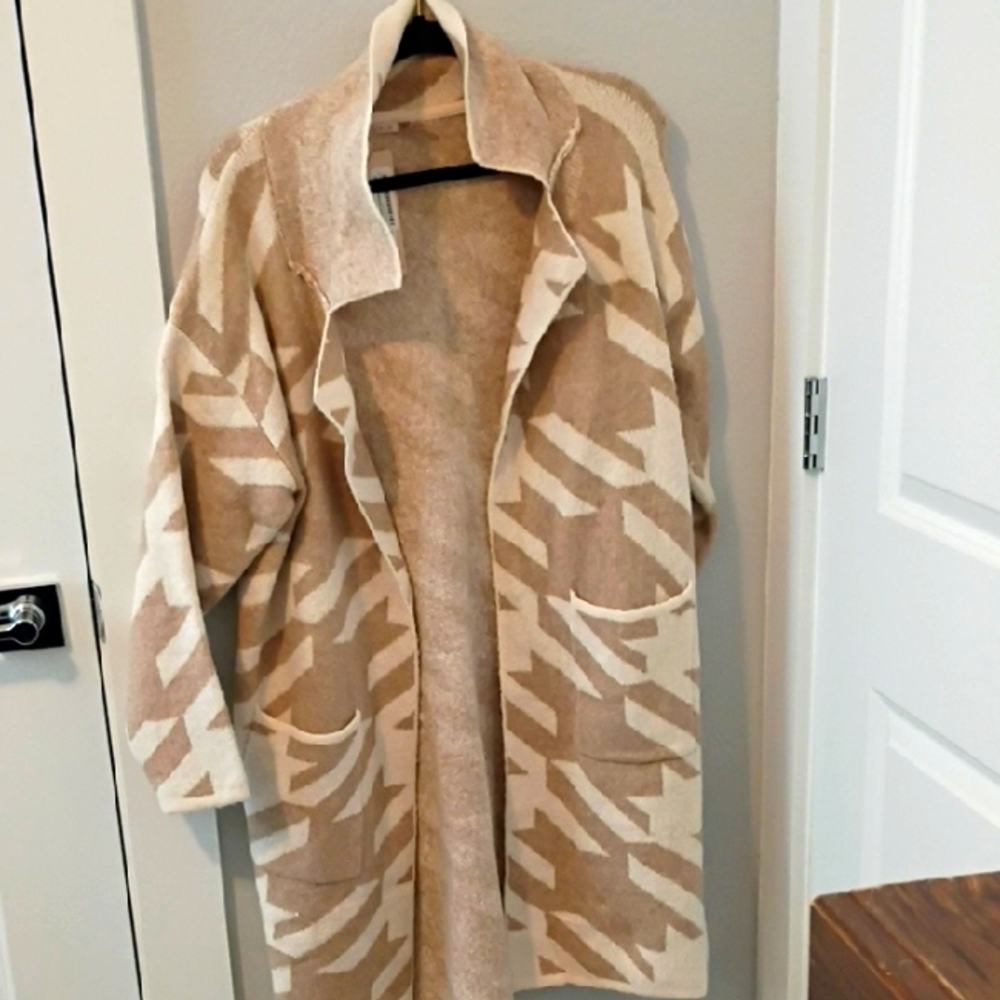 ESQUALO Beige and Cream Patterned Cardigan
